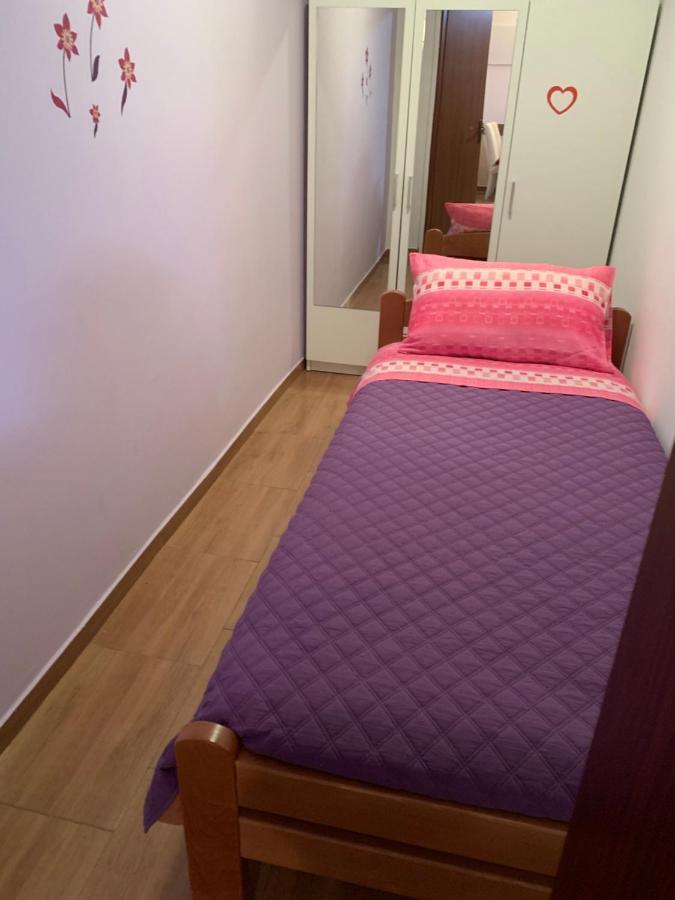 Apartment In Family House Linda Cavle Екстер'єр фото