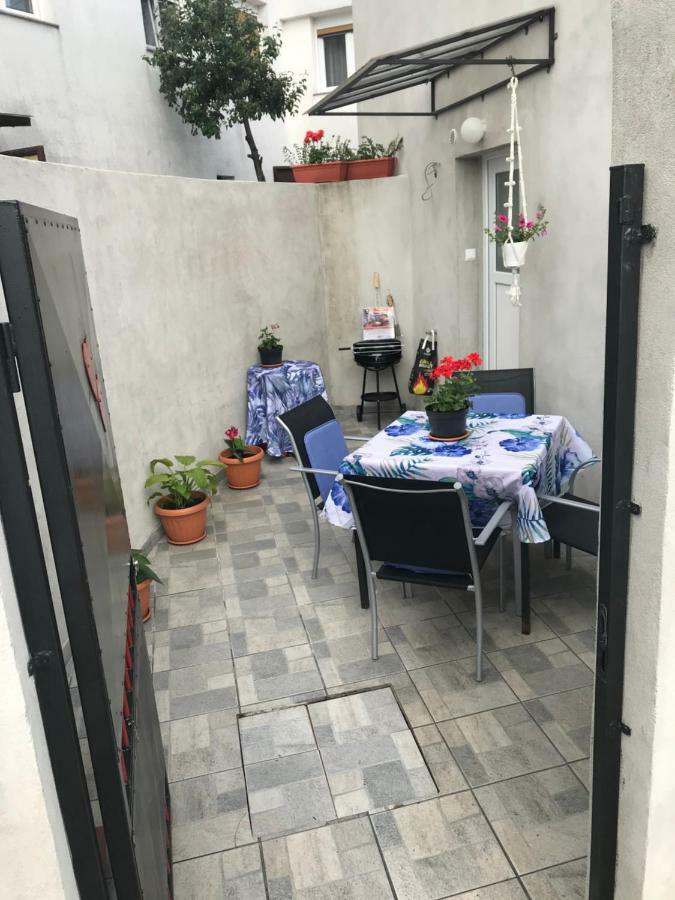 Apartment In Family House Linda Cavle Екстер'єр фото